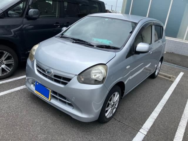 Car thumbnail 2