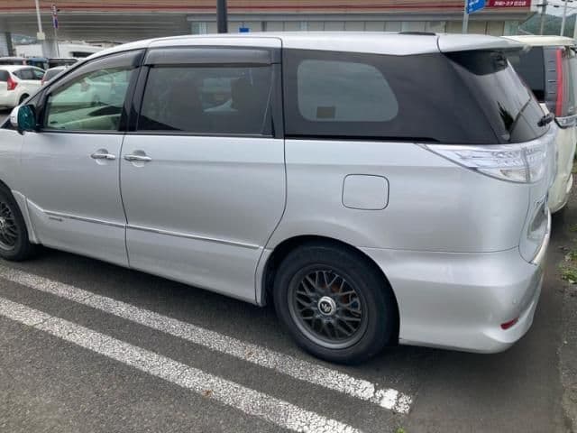 Car thumbnail 4