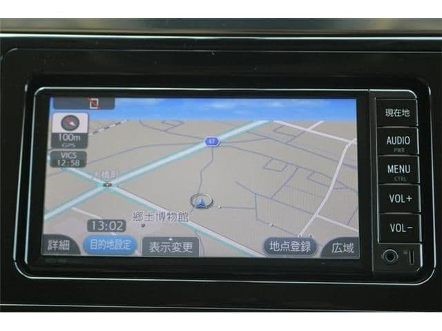 Car thumbnail 4