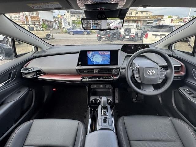 Car thumbnail 2