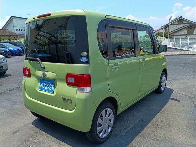 Car thumbnail 4