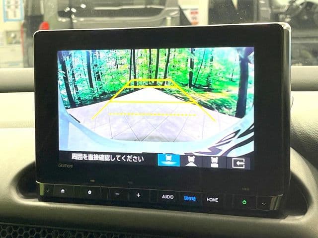 Car thumbnail 4
