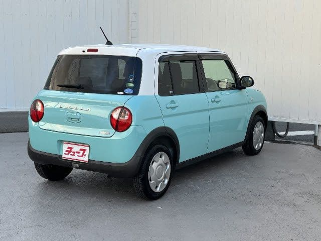 Car thumbnail 3