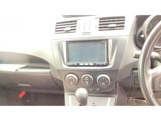 Car thumbnail 4
