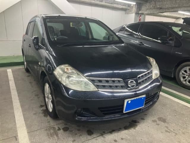 Car image 1