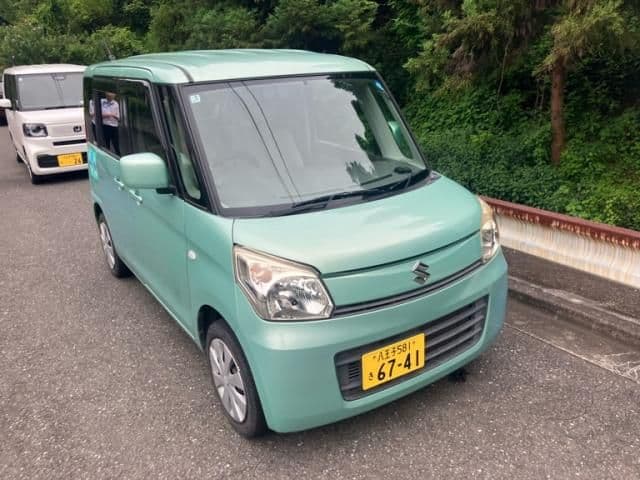 Car image 1