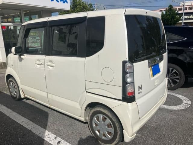 Car thumbnail 4