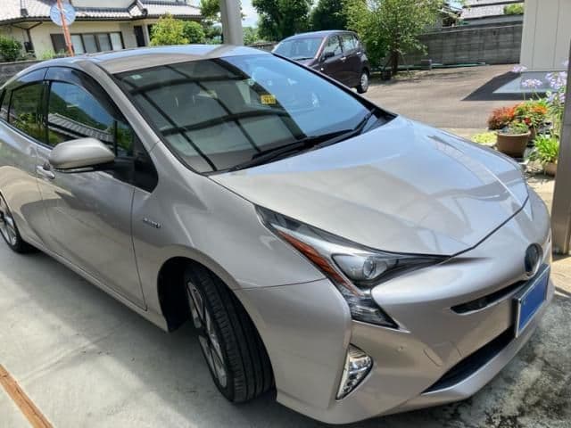 Car thumbnail 2