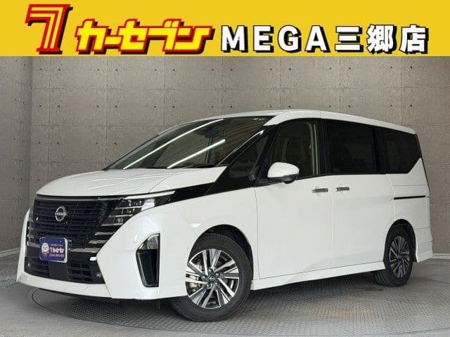 NISSAN