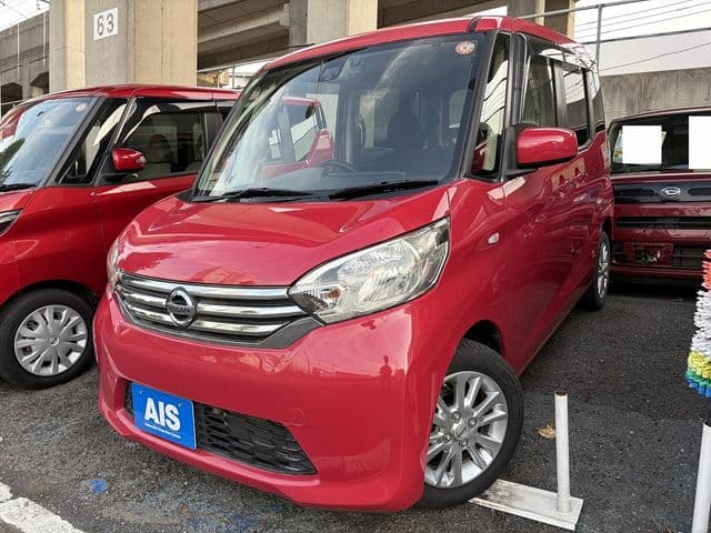 NISSAN DAYZ ROOX