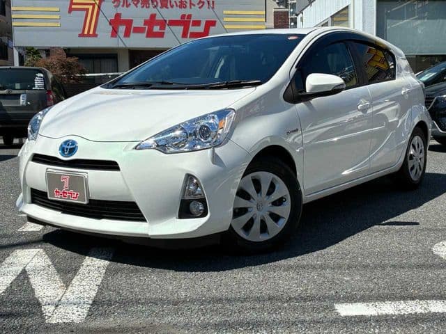 Car image 1