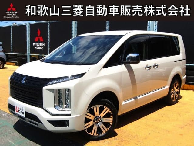 MITSUBISHI DELICA D:5 4WD