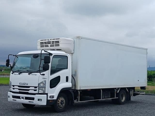 ISUZU