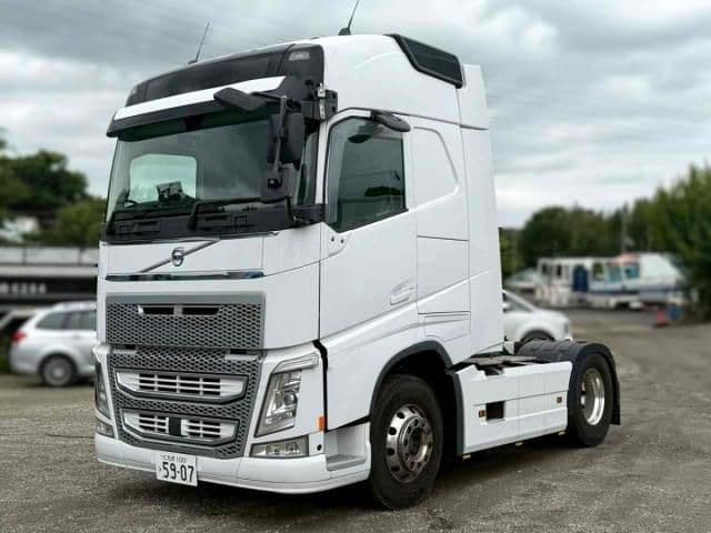VOLVO