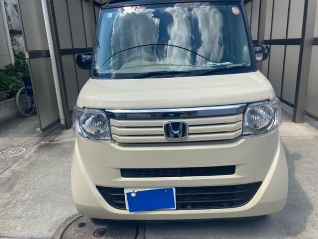 Car image 1