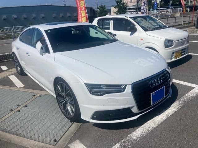 AUDI