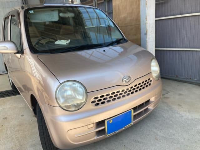 Car thumbnail 3