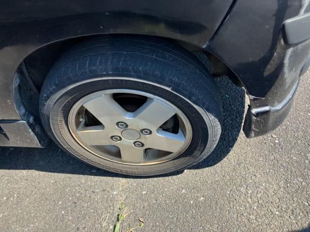 Car thumbnail 3