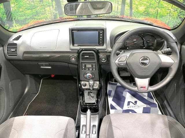 Car thumbnail 2