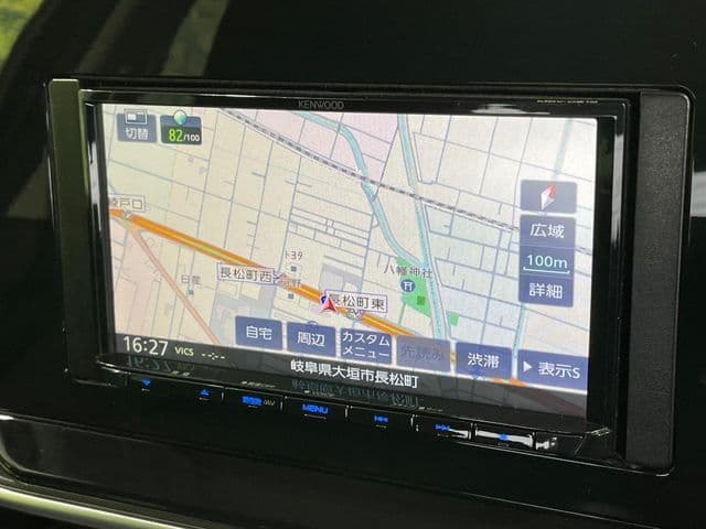 Car thumbnail 3