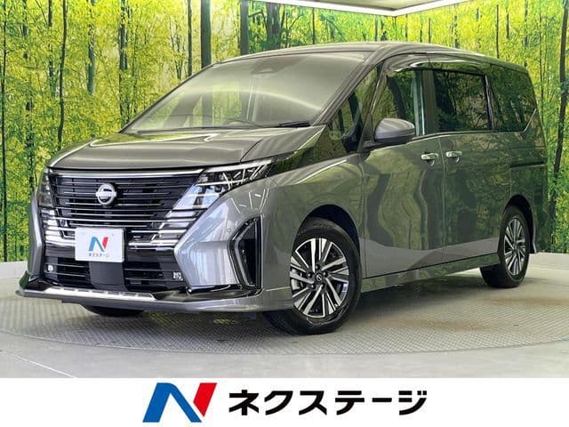 NISSAN