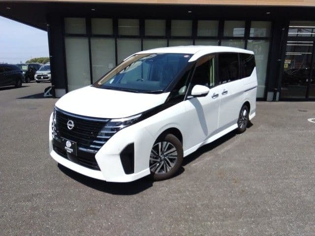 NISSAN