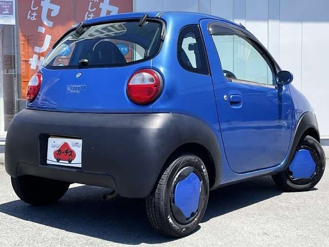 Car thumbnail 3
