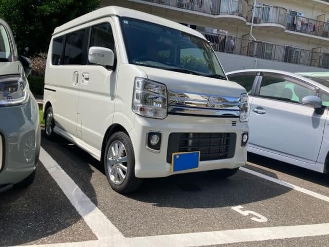 SUZUKI