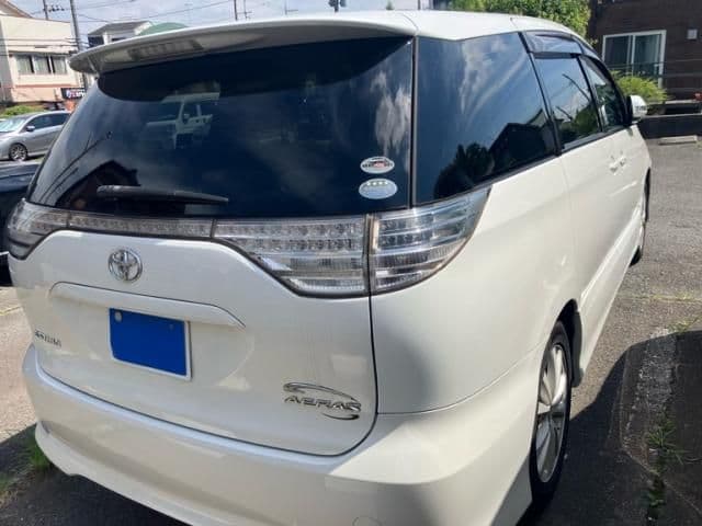 Car thumbnail 4