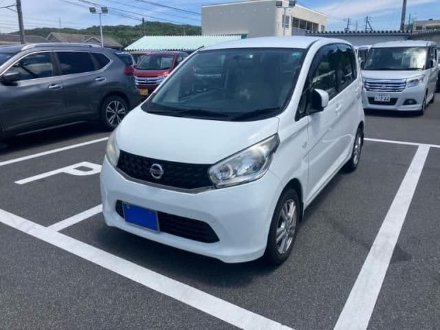 NISSAN DAYZ 4WD