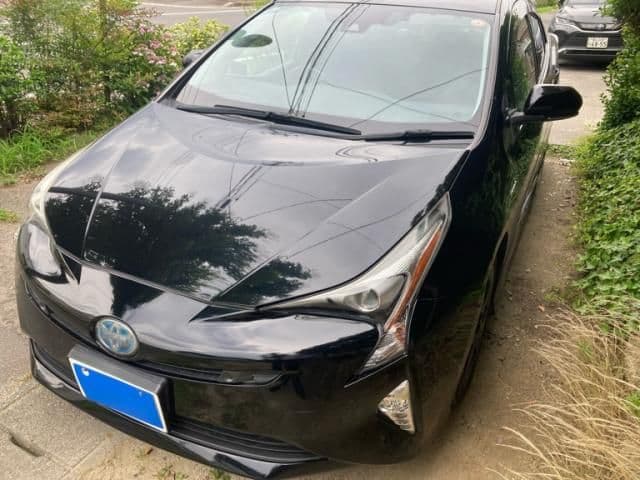 Car thumbnail 3