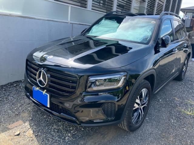 MERCEDES BENZ