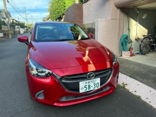 Car image 1