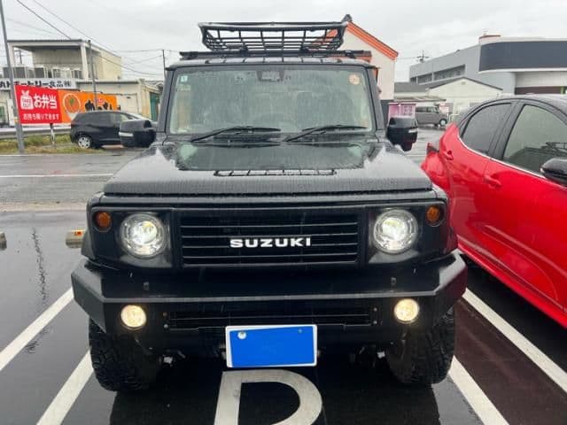SUZUKI