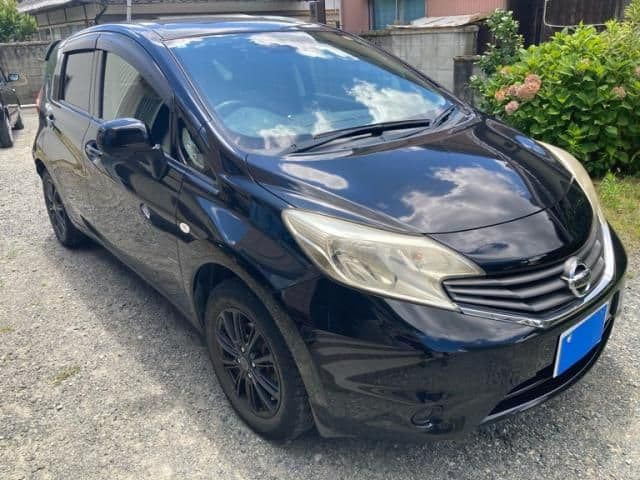 Car thumbnail 3