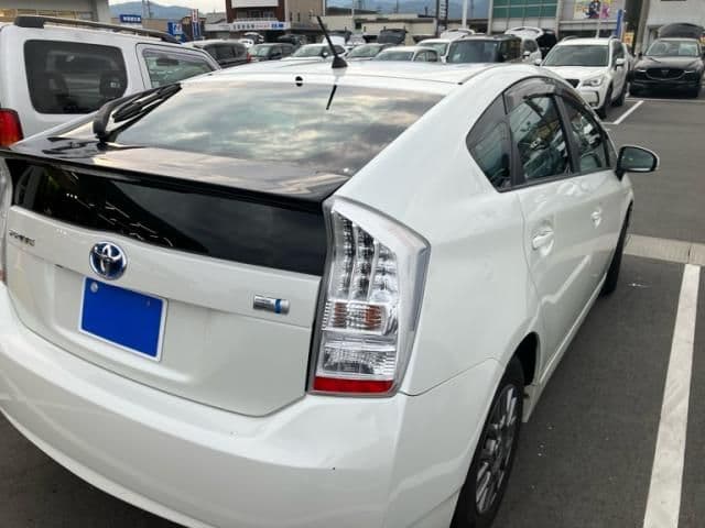 Car thumbnail 4