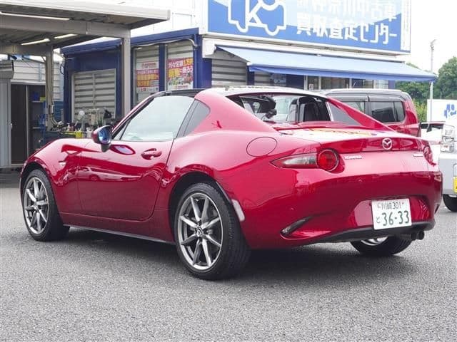 Car thumbnail 3