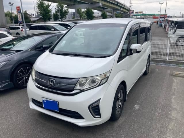 Car image 1