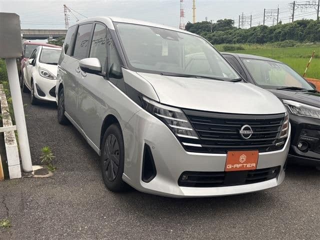 NISSAN SERENA  WG