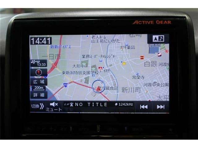 Car thumbnail 3