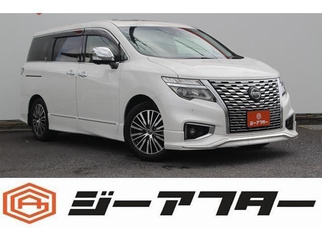 NISSAN