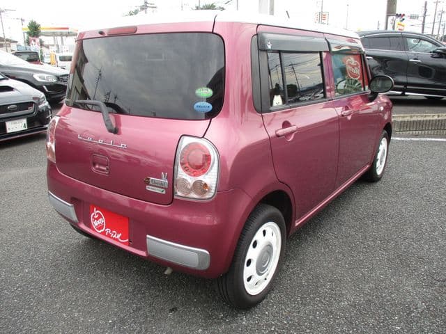 Car thumbnail 3