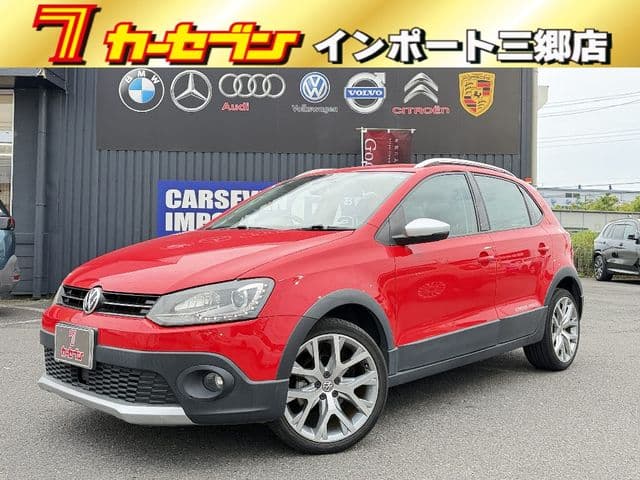 VOLKSWAGEN VOLKSWAGEN CROSS POLO