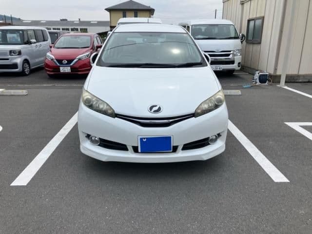 TOYOTA WISH 4WD