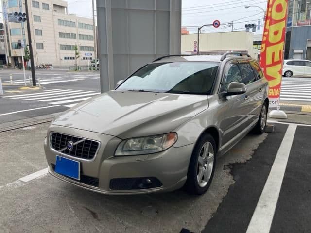 VOLVO