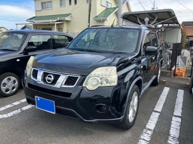 NISSAN X-TRAIL 4WD