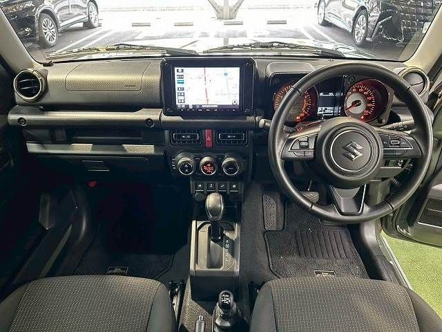 Car thumbnail 3