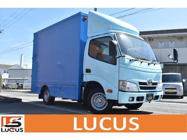 TOYOTA DYNA