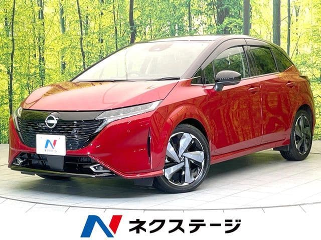 NISSAN AURA