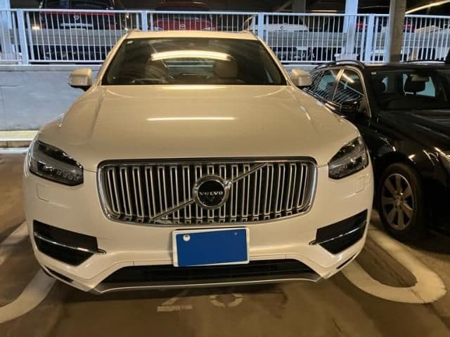 VOLVO